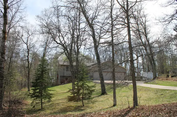 31332 Cherokee Trail, Breezy Point, MN 56472