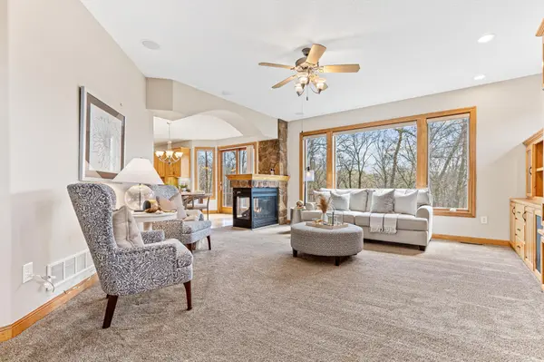 10284 176th ST W, Lakeville, MN 55044