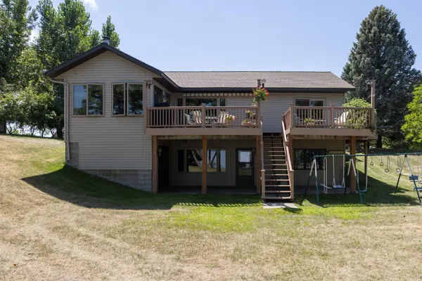 511 E Summit ST, Battle Lake, MN 56515