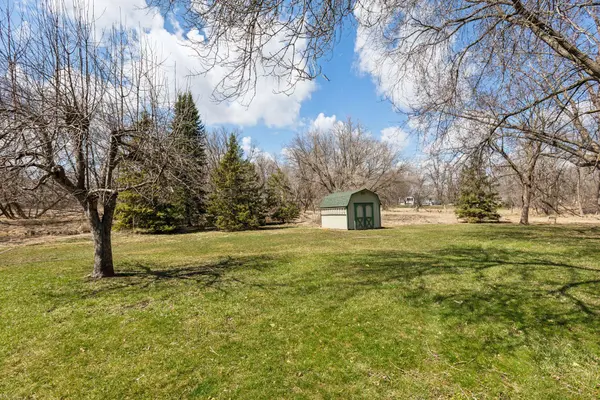 12100 Meadowlark CIR, Maple Grove, MN 55369