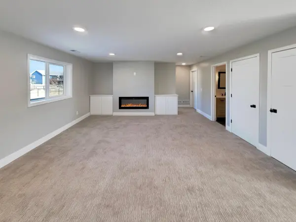 7368 Kittredge CIR, Otsego, MN 55301