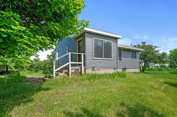 9624 209th AVE NW, Elk River, MN 55330