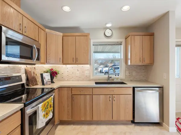 8025 Dalton RD, Baxter, MN 56425