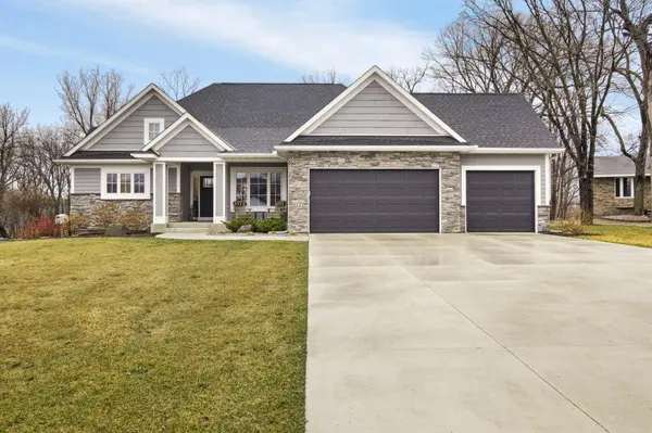 1127 Depue DR, Champlin, MN 55316