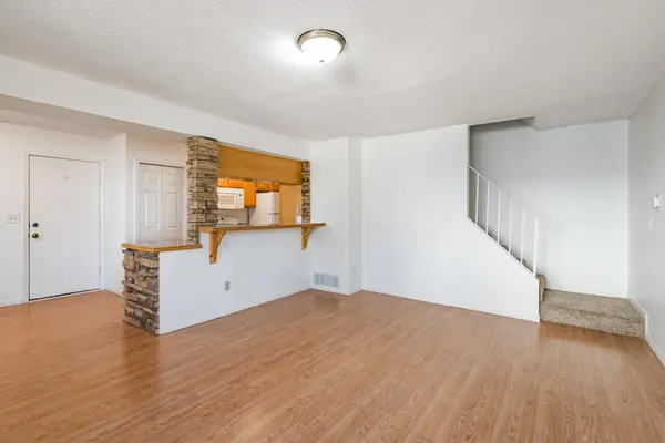 6468 84th CT N, Brooklyn Park, MN 55445