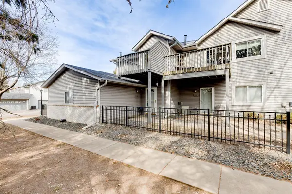 3143 Manitou DR #24, White Bear Lake, MN 55110