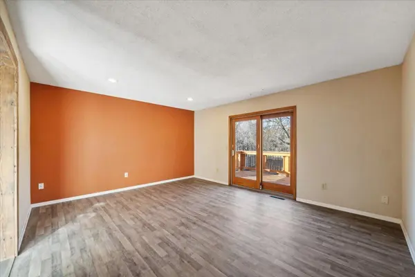 2030-2032 108th LN NW, Coon Rapids, MN 55433