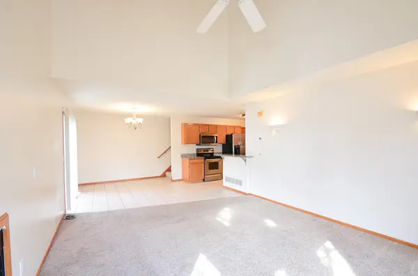 13808 Granada WAY #6, Apple Valley, MN 55124