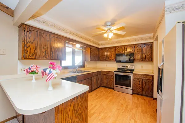 4765 Lorinda DR, Shoreview, MN 55126