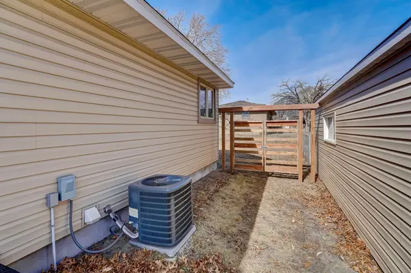 9401 Flintwood ST NW, Coon Rapids, MN 55433
