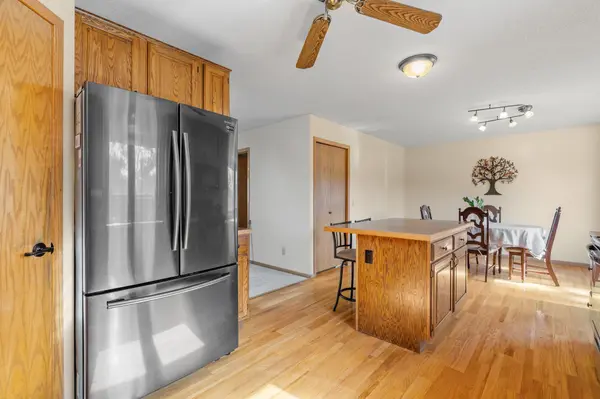 125 76th WAY NE, Fridley, MN 55432