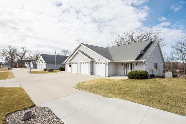 826 N McKay AVE NE, Alexandria, MN 56308