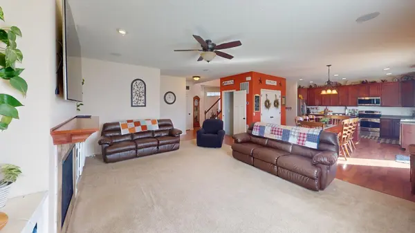 19299 140th AVE N, Rogers, MN 55374