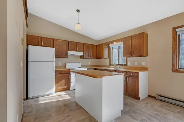 130 Norwood DR, Big Lake, MN 55309