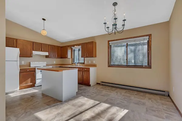 130 Norwood DR, Big Lake, MN 55309