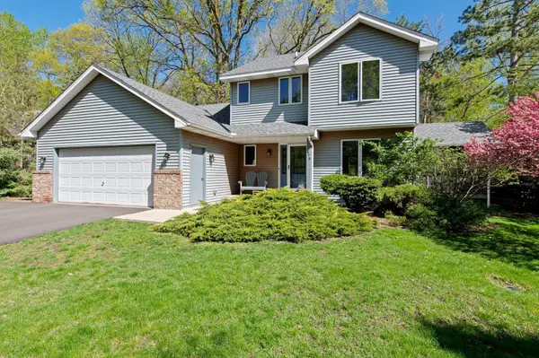 479 McCarrons BLVD N, Roseville, MN 55113