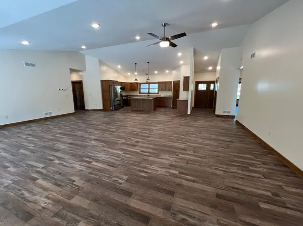 16634 Piper LN, Brainerd, MN 56401