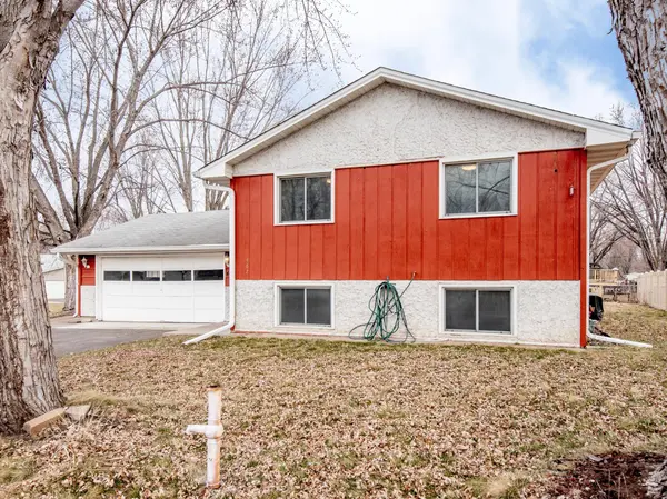 467 83rd AVE NE, Spring Lake Park, MN 55432