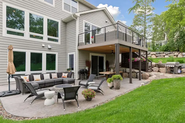9994 Windsor TER, Eden Prairie, MN 55347