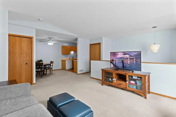 567 Kendall DR, Hastings, MN 55033