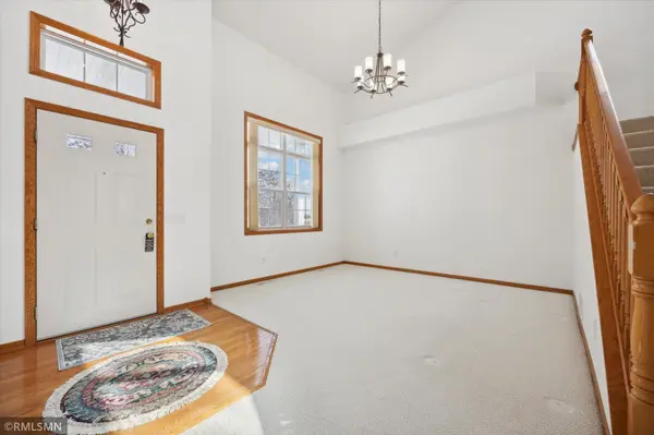 6838 Falmouth Curve, Shakopee, MN 55379