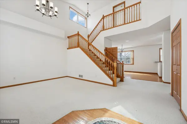 6838 Falmouth Curve, Shakopee, MN 55379