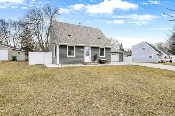 508 109th AVE NW, Coon Rapids, MN 55448