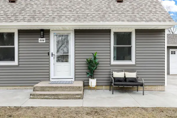508 109th AVE NW, Coon Rapids, MN 55448