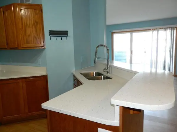 2449 E 117th ST, Burnsville, MN 55337