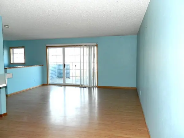 2449 E 117th ST, Burnsville, MN 55337