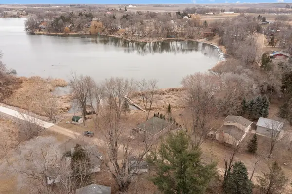 7990 Grunwald AVE NW, Maple Lake, MN 55358