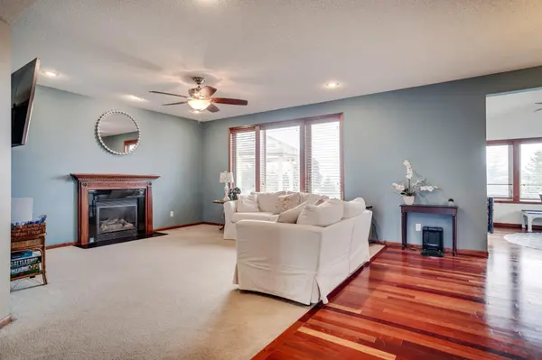1072 Danube AVE, Shakopee, MN 55379
