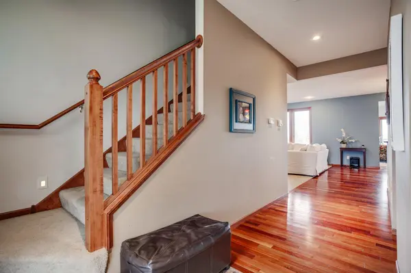 1072 Danube AVE, Shakopee, MN 55379