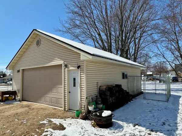 1140 10th AVE, Baldwin, WI 54002