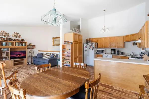 1622 Namekagon ST #6, Hudson, WI 54016