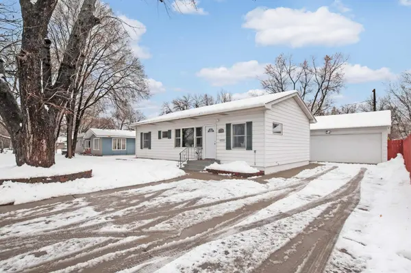 3815 69th AVE N, Brooklyn Center, MN 55429