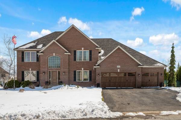 16407 Holbrook AVE, Lakeville, MN 55044