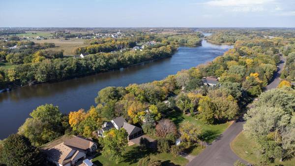 13640 Riverview DR NW Elk River, MN 55330