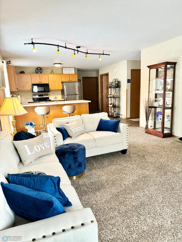3318 38th ST S, Moorhead, MN 56560