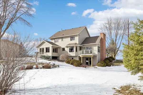 1581 E 260th ST, Cedar Lake Twp, MN 56071