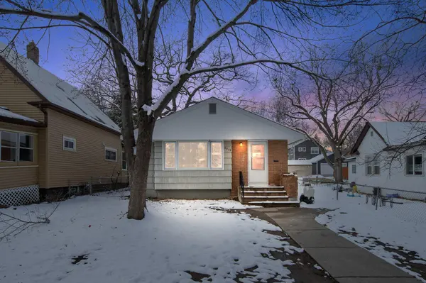 3519 Knox AVE N, Minneapolis, MN 55412