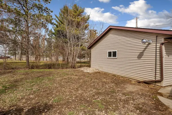 306 NW Grove ST, Brownsdale, MN 55918