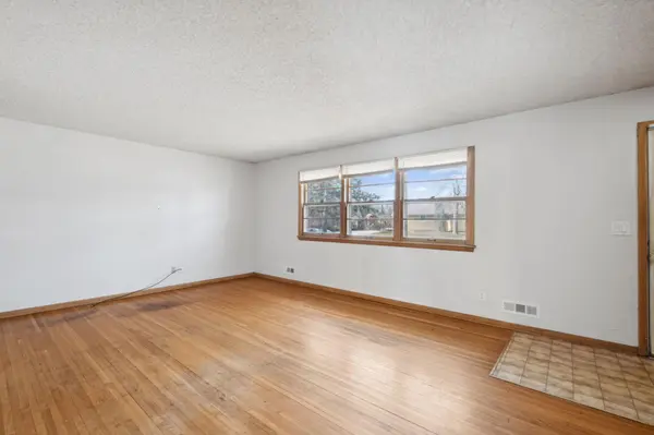 11933 Eidelweiss ST NW, Coon Rapids, MN 55433
