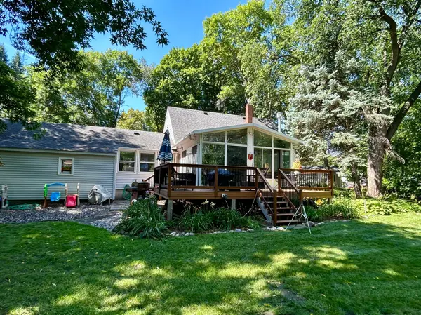 17340 9th AVE N, Plymouth, MN 55447