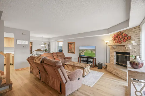 18710 Clear View TER, Minnetonka, MN 55345