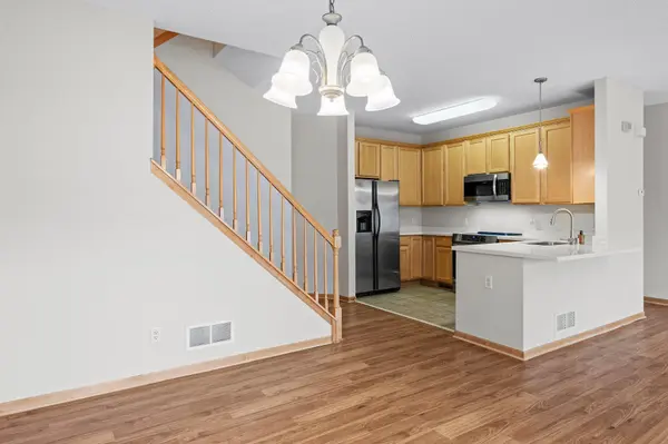 18316 Kerrville TRL, Lakeville, MN 55044