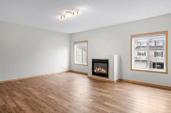 18316 Kerrville TRL, Lakeville, MN 55044