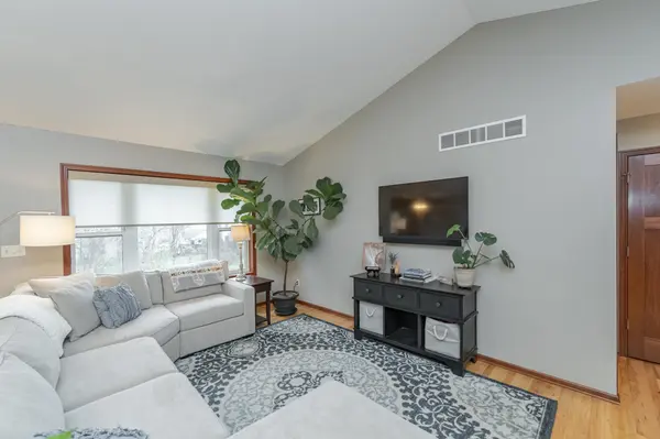 4894 Manor Estates LN NW, Rochester, MN 55901