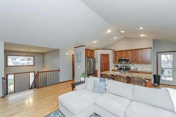4894 Manor Estates LN NW, Rochester, MN 55901
