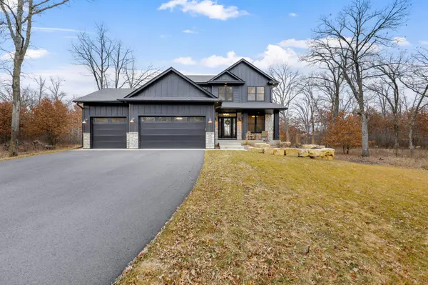 25217 Lincoln DR NE, Athens Twp, MN 55040
